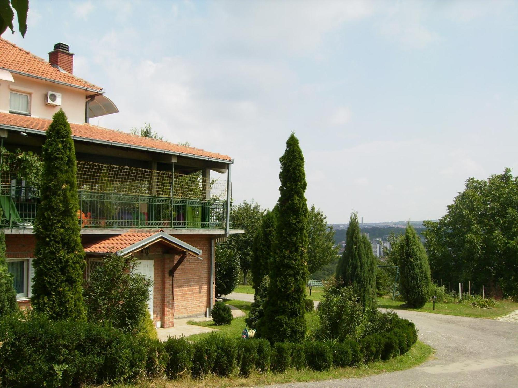 Villa Nevenka Rooms Белград Экстерьер фото
