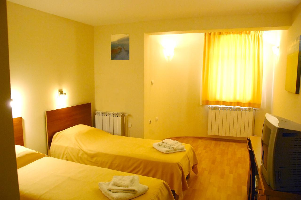 Villa Nevenka Rooms Белград Номер фото