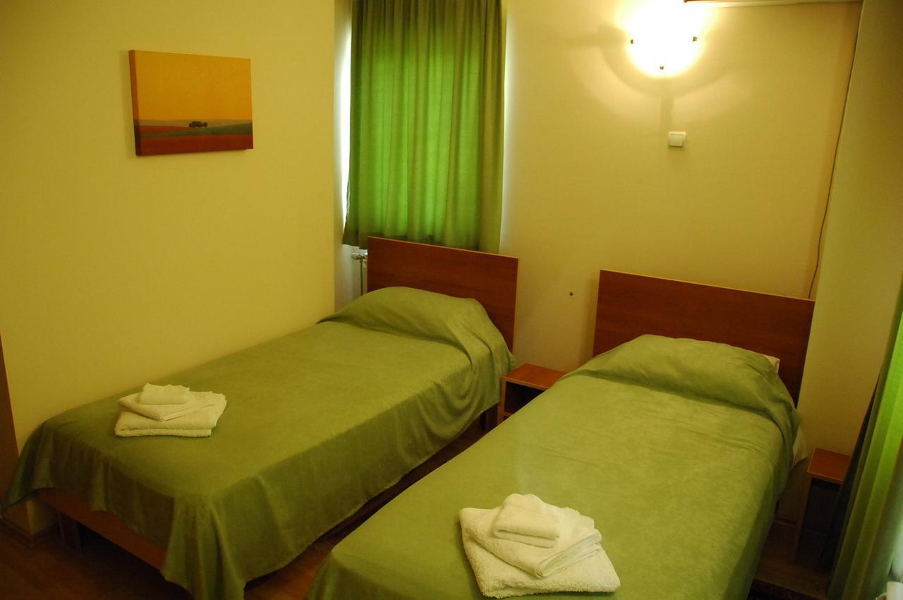 Villa Nevenka Rooms Белград Номер фото